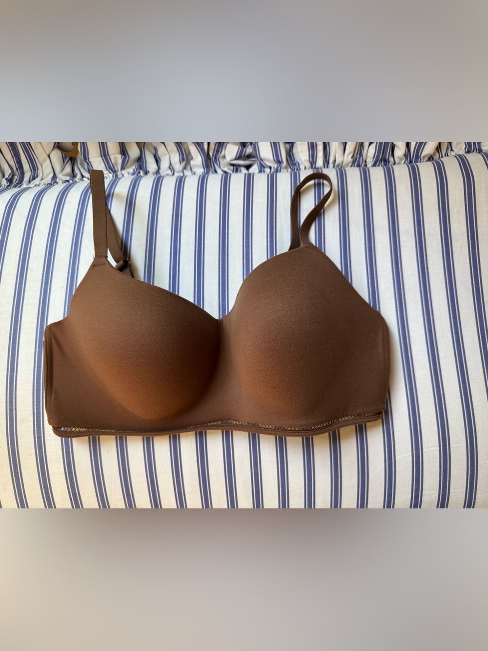 Seamless Brown Everyday Comfort Bra size 34DD Auden target brand